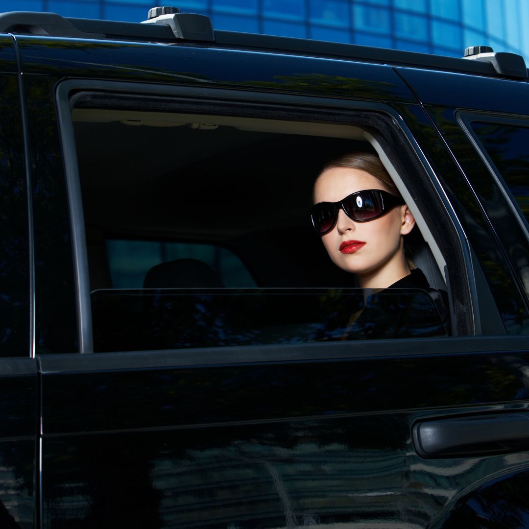 Top 5 Reasons to Hire a Chauffeur Service for Your Next Night Out in DFW Area